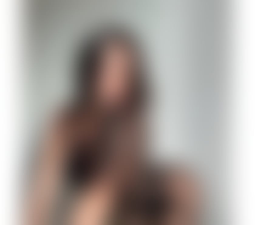  Escorts Cardiff City Centre Cardiff - Photos for 👠Lua brazilian 🔥new in the city