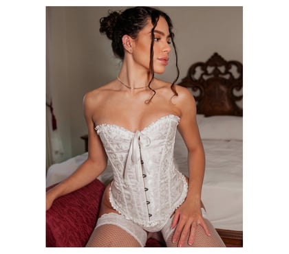 Escort Stamford Hill North London - Photos for 💘 Curly Hair 🌷I'm New Here 🍑 From £50🔥