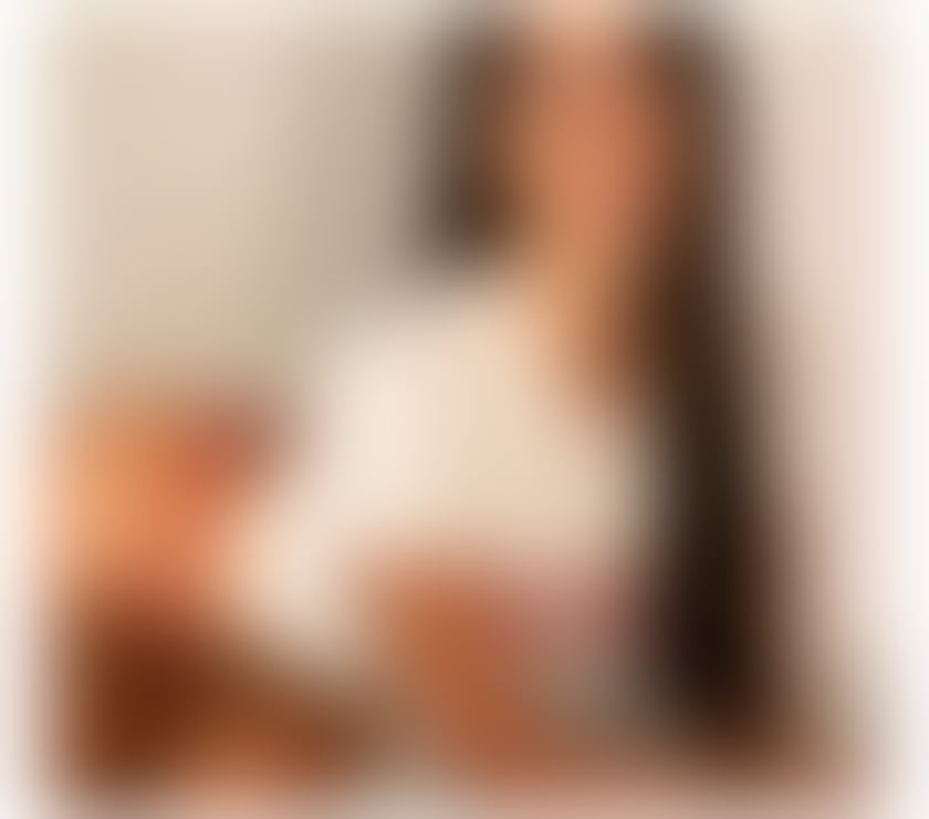  Escorts Leyton East London - Photos for 🖤 I S O L A V I E N N E🖤