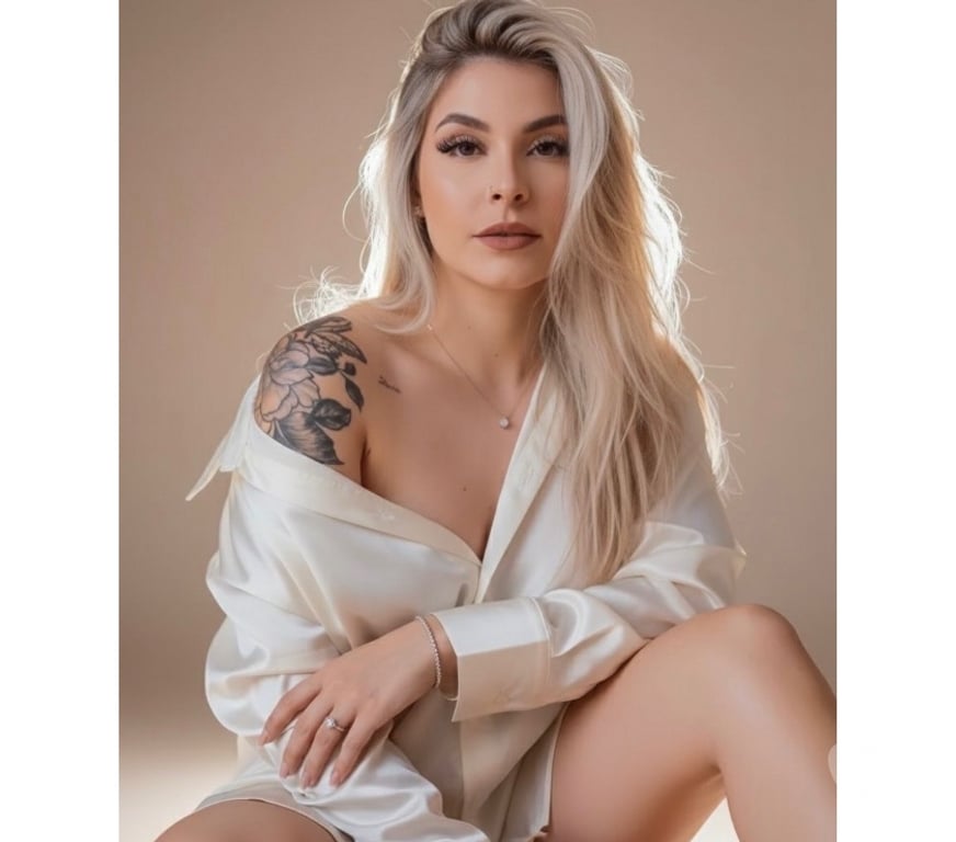 Escorts East London Leyton - East London - Photos for ✦𝓛 𝓤 𝓜 𝓘 𝓝 𝓐✦