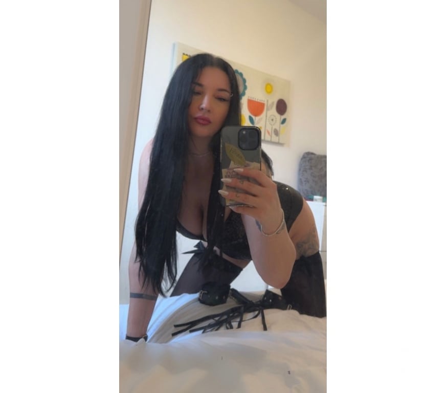 Escorts Hampshire Portsmouth - Photos for NEW AND HOT x NEW Isabella in Portsmouth