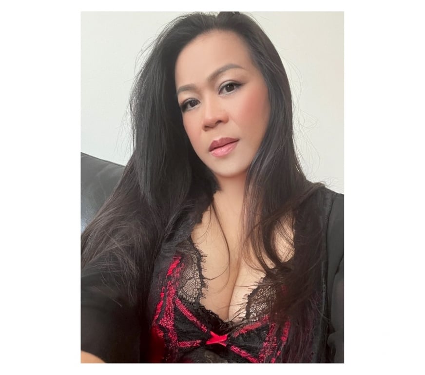 Escorts Leicestershire Leicester - Photos for Nana Thai massage 38DD