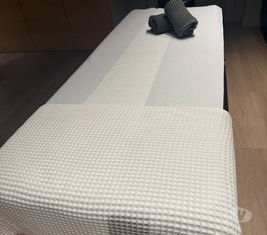 Full body massage North London Caledonian Road & Barnsbury Station - North London - Photos for Best Massage in King’s Cross – Female Therapists