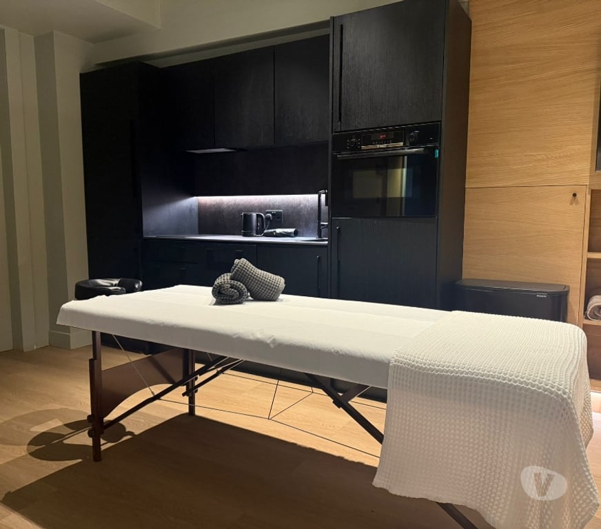 Full body massage North London Caledonian Road & Barnsbury Station - North London - Photos for Best Massage in King’s Cross – Female Therapists