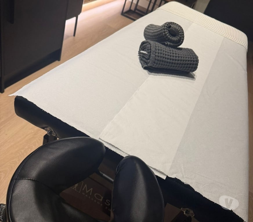 Full body massage North London Caledonian Road & Barnsbury Station - North London - Photos for Best Massage in King’s Cross – Female Therapists