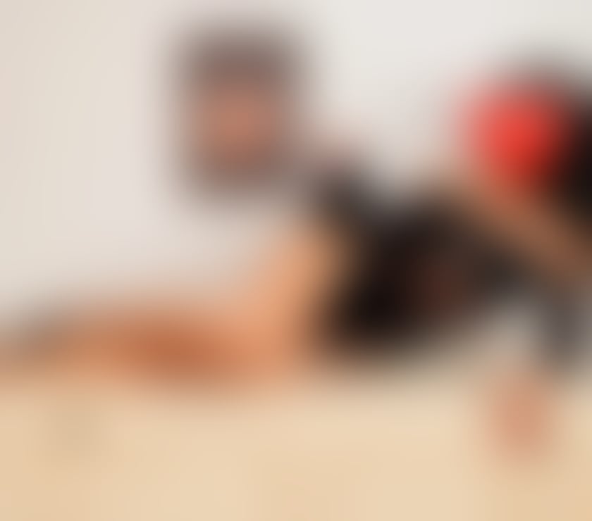 Escort Armley Leeds - Photos for Hello guys new girl arrived party girl real pics 😘😘