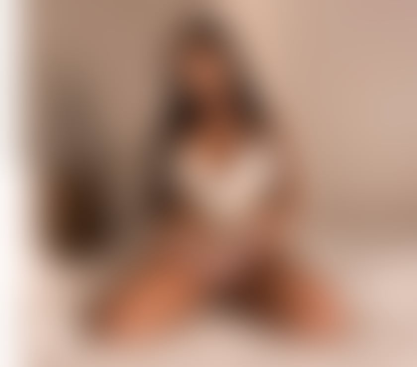 Escorts Kent Medway - Kent - Photos for Stunning girl fist time in town now