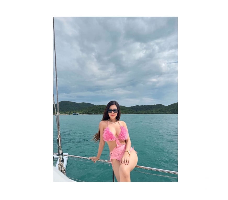 Escorts Staffordshire Stafford - Photos for HI I'M RENA Thai Lady NEW Here 💕💕💕💕