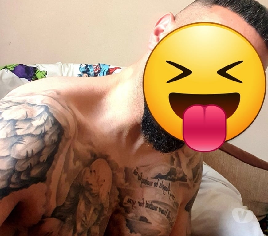 Escorts West Sussex Crawley - Photos for A lone wolf exploring the evergreen 🌲 🌳 🌙