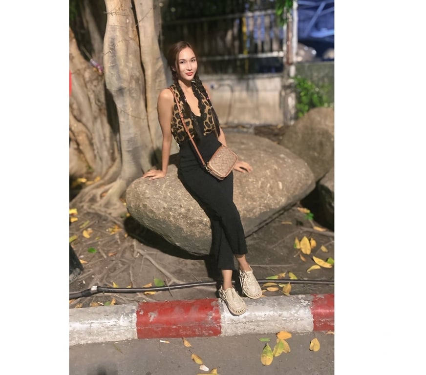 Escorts West Midlands Birmingham - Photos for Hi i am Almond Thai best service real pic