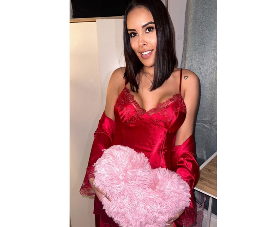 Escorts East London Canary Wharf - East London - Photos for ❤️‍🔥 JULIA ❤️‍🔥