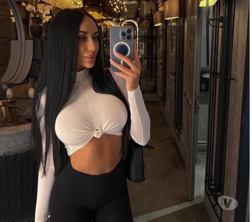 Escorts Hertfordshire Dacorum - Photos for CLASSY BRUNETTE 🖤 OUTCALL ONLY