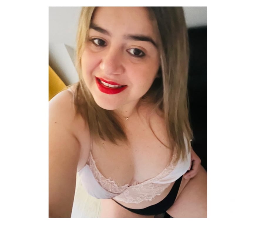 Escorts Slough Cippenham - Slough - Photos for I’m Eva❤️great service❤️new girl