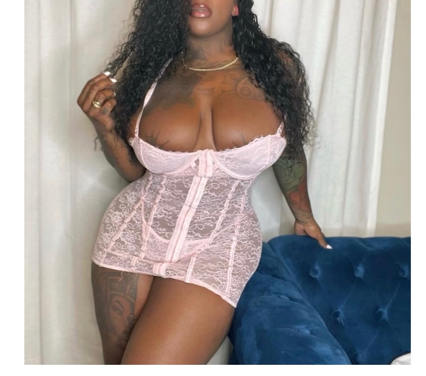  Escorts & Erotic Massage Stoke on Trent City Centre Stoke-on-Trent - Photos for 🚨❌SEXY WENDY❌🚨‼️REAL&NAUGHTY🍫💦