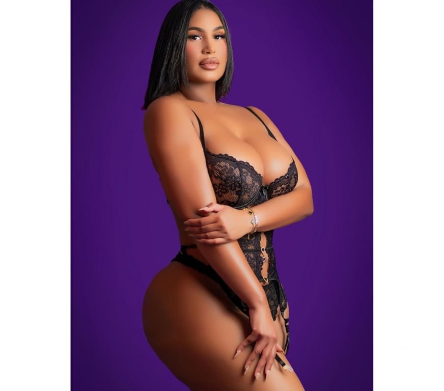 Escorts Gloucestershire Cheltenham - Photos for 🍭DULCE LEA🍭LATINA 100% GENUINE 💯 NEW IN TOWN