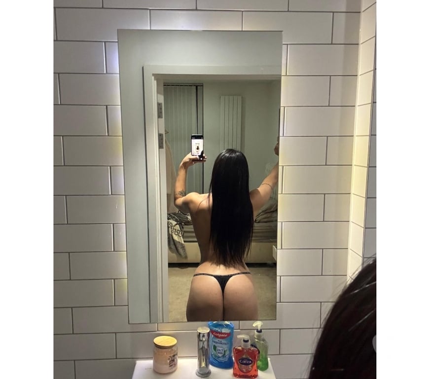 Escorts East London Canary Wharf - East London - Photos for 💎 No rush 💎 JULIE ☎️ Party girl