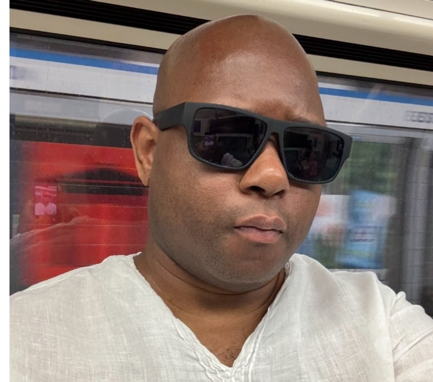 Escorts South West London Battersea - South West London - Photos for Companion guy in London