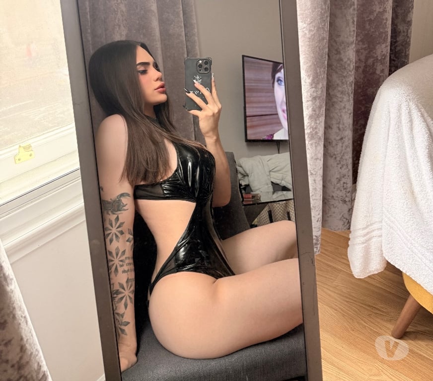 Trans Escorts South East London Croydon - Photos for Sexy Trans Larissa in Town
