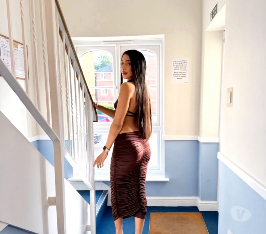 Escorts South East London Croydon - Photos for Slim PARTY Girl Brazilian 🥰