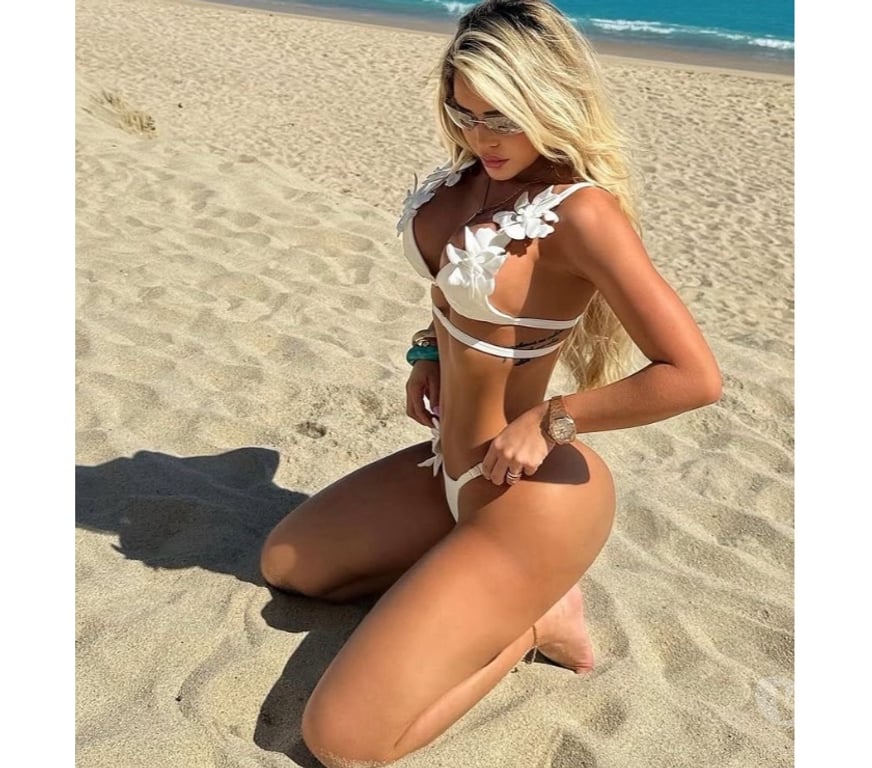 Escorts Edinburgh Craigentinny - Edinburgh - Photos for CRIS GENUINE BRAZILIAN GIRL🇧🇷ONLY ONE WEEK