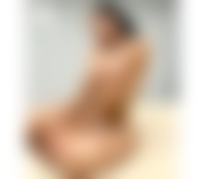 Trans Escorts Essex Thurrock - Essex - Photos for I am sensual and affectionate in touch.