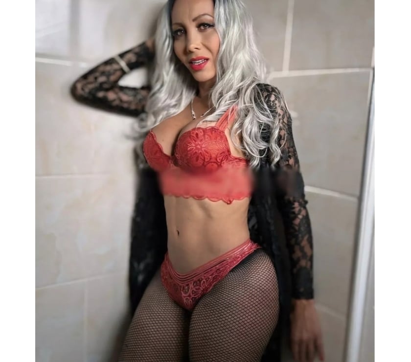 Trans Escorts Grays Thurrock - Essex - Photos for I am sensual and affectionate in touch.