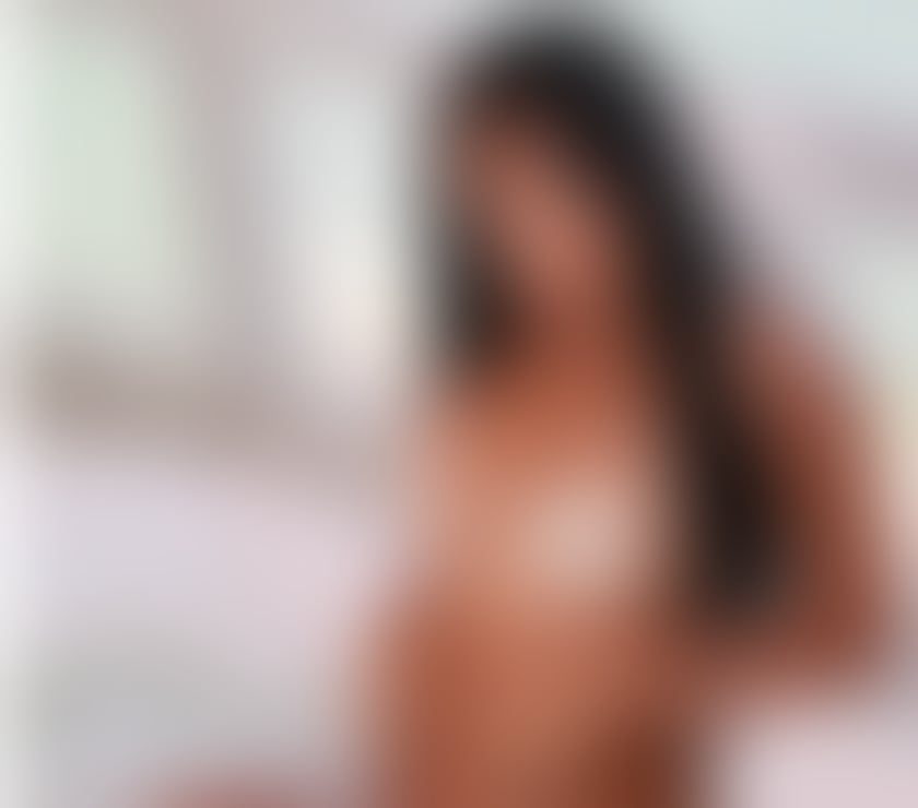 Escorts North West London Cricklewood - North West London - Photos for Charms & Connections