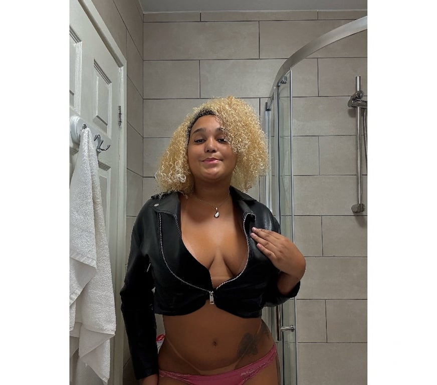 Escorts Worcestershire Worcester - Photos for Brazilian Girl 🇧🇷