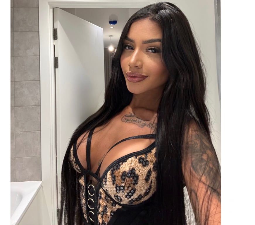 Escorts North West London Wembley Park - North West London - Photos for MEL Naughty New Girl brazilian 🇧🇷🥰