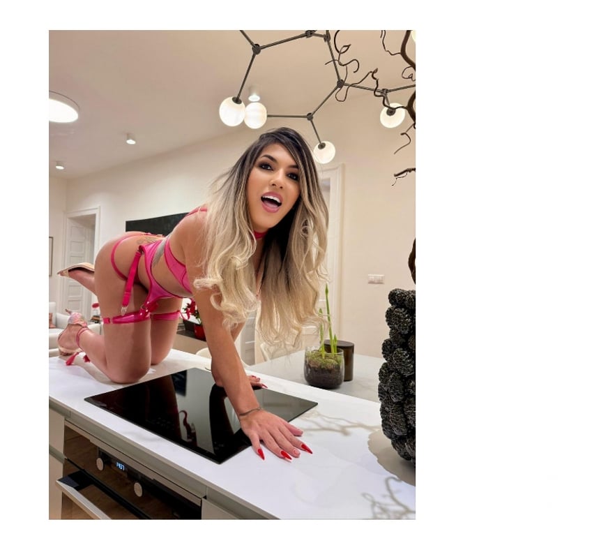 Trans Escorts Merseyside Liverpool - Photos for Pamela Meclayne party