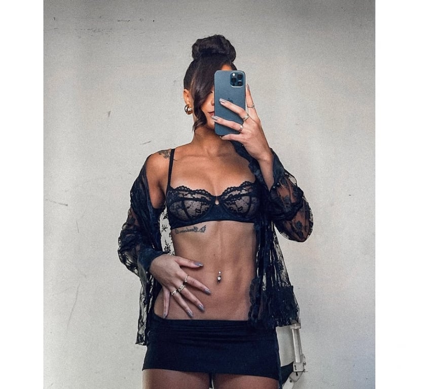 Escorts East London Cambridge Heath - East London - Photos for Rosalia 🇧🇷🍒 100% real party brunette