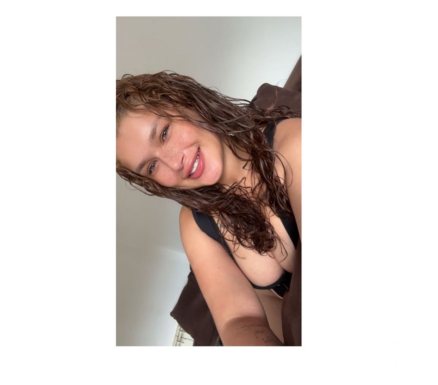 Escorts Essex Thurrock - Essex - Photos for Gabi First time in Town, fresh girl💋