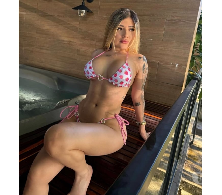 Escorts Essex Chelmsford - Photos for SEXY GABI😈✨PARTY GIRL 🥳🥂 NEW IN TOWN!🇧🇷