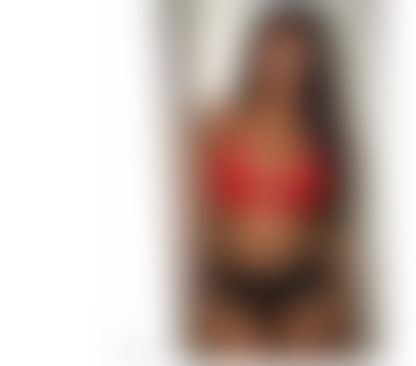 Sexy hot Karina in the city🍑🍑🎉🎉🎉