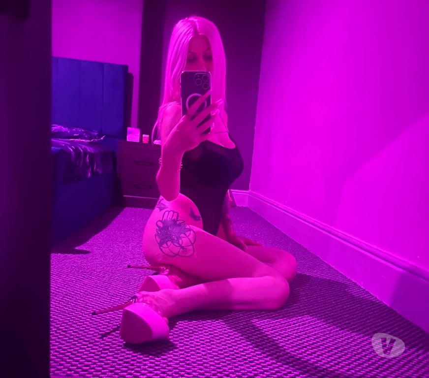 Escorts West Yorkshire Leeds - Photos for 🥳IN-PARTY😈EROBELLAUKARTEMISLEEDS29😈