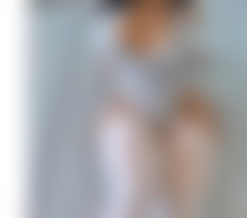 Escorts South West London Sutton - Photos for Latin girl with good curves 💦and big ass