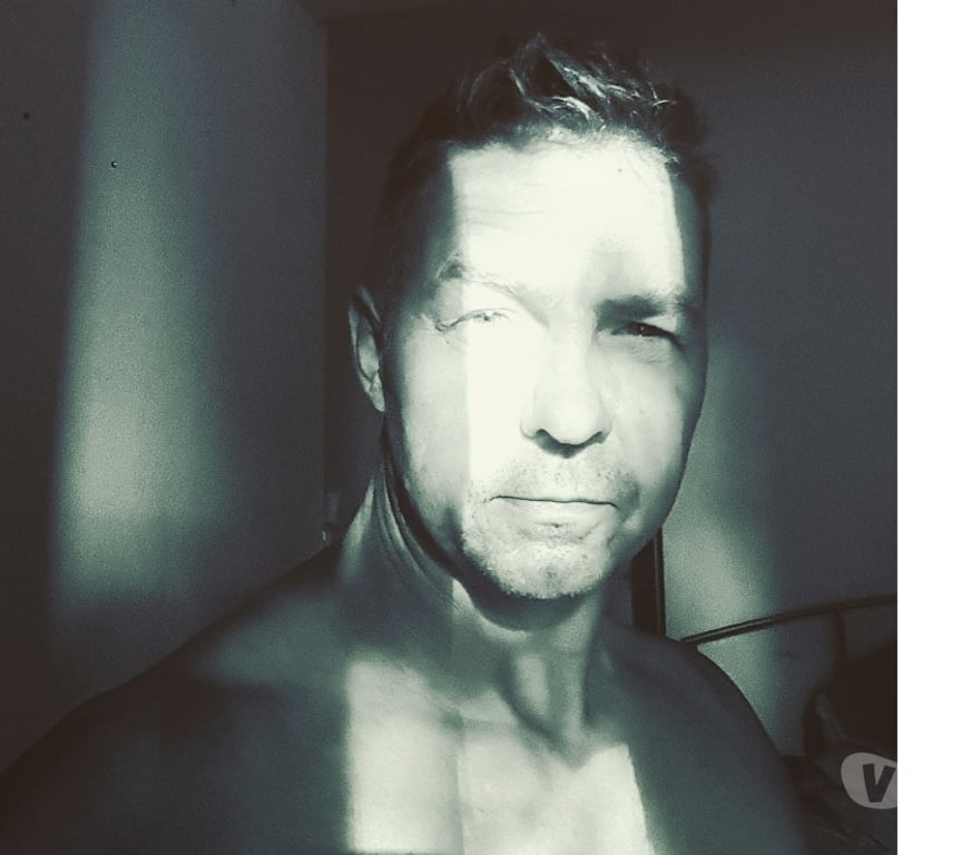 Escorts Wiltshire Swindon - Photos for For all your pleasures