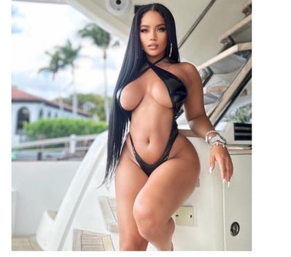 Escorts Heathrow Hillingdon - Photos for Hot LATINA Mila👙🫦