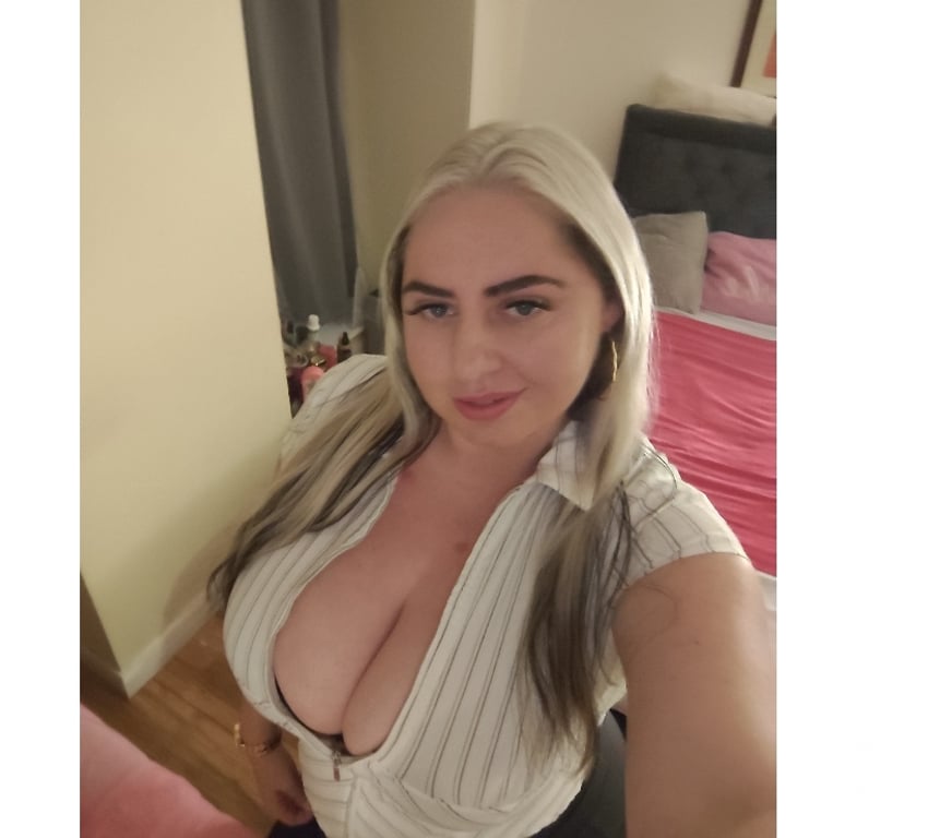 Escorts West Midlands Birmingham - Photos for REAL BUSTY BLONDE IN CHINA TOWN OWO✅CIM👍