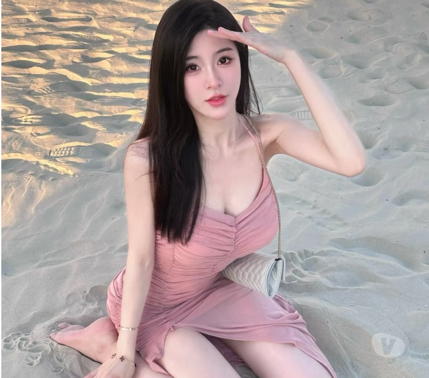 Escorts Norfolk Broadland - Photos for Sweet & Gentle Companionship