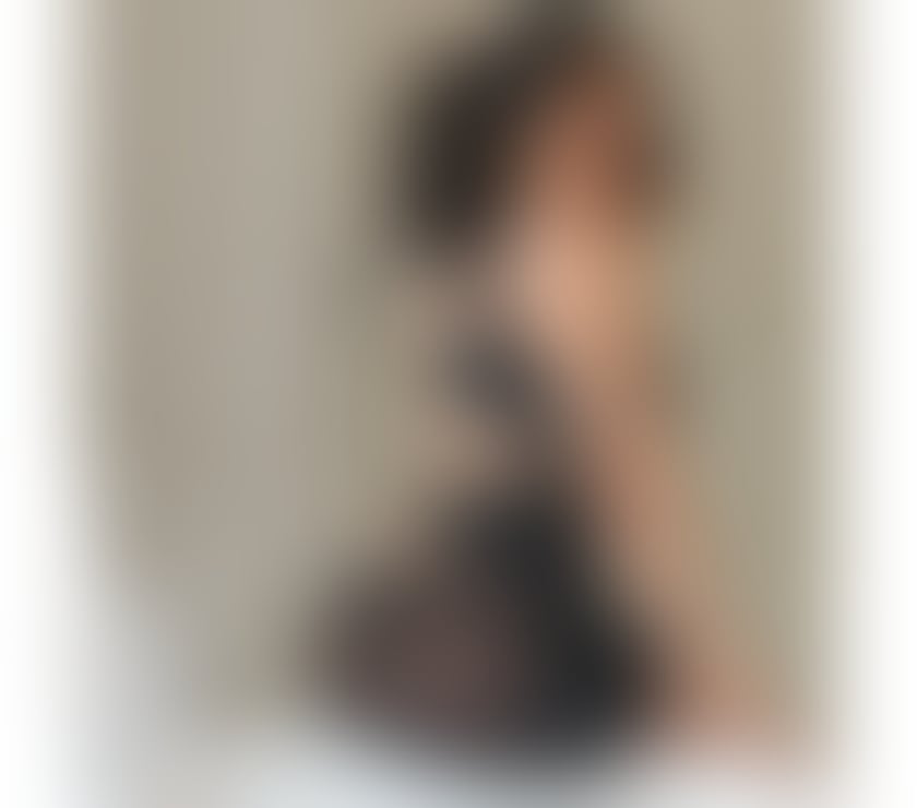 Photos for Jhúlia Latina ✨🌹 SWINDON📍