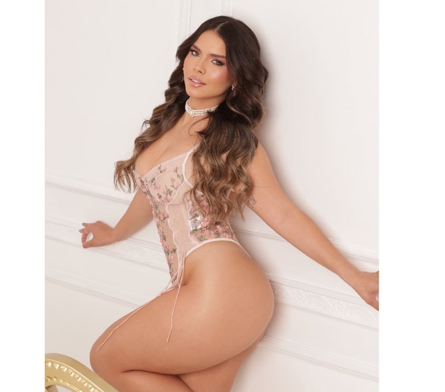 Escorts Kent Maidstone - Photos for Pictures 100% real • best girlfriend • juicy bod У