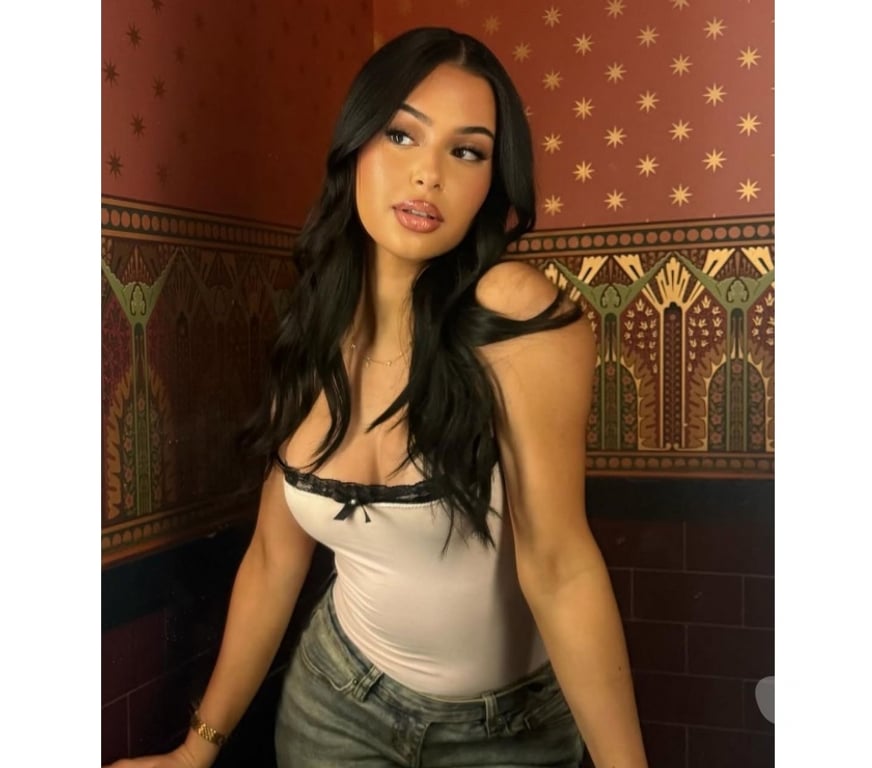 Escorts Cardiff Cardiff City Centre - Cardiff - Photos for 🔥 Hot Curvy Latina 🔥 NEW IN TOWN