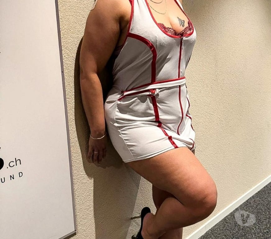 Escorts West Midlands Coventry - Photos for TheTopoftheTopService & the hottest curves party girl! 🤩