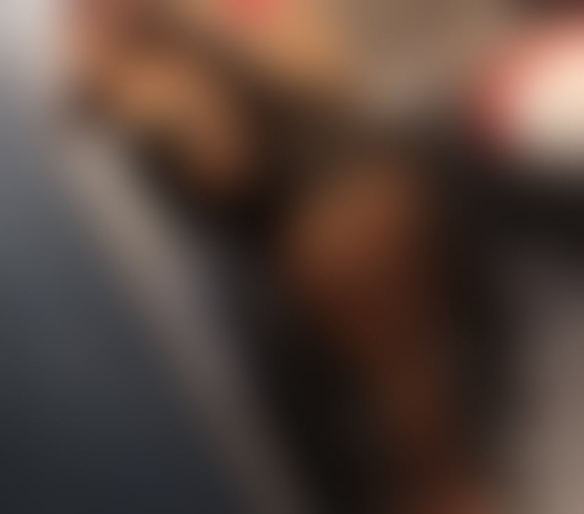 Escorts South East London Croydon - Photos for Thick Ebony Caramel Goddess