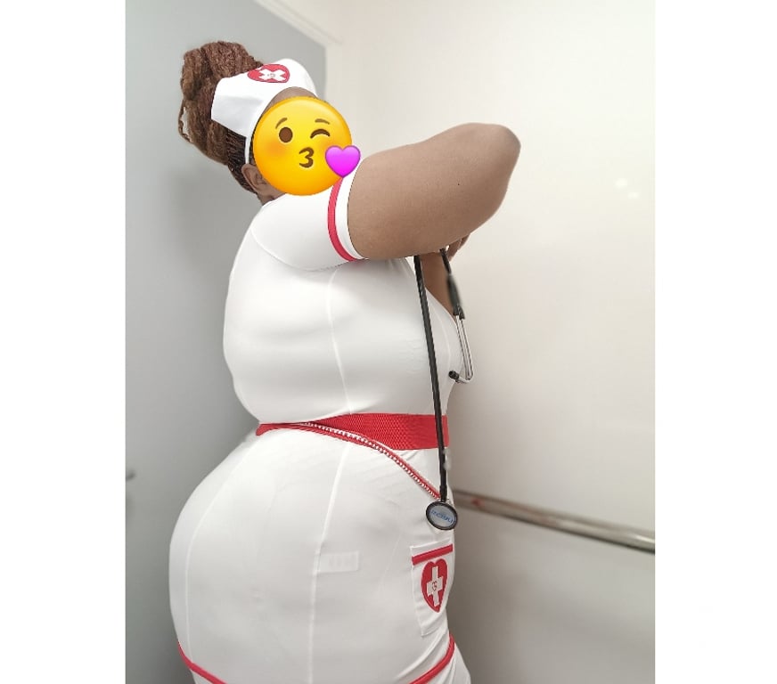 Escorts South East London Croydon - Photos for Thick Ebony Caramel Goddess