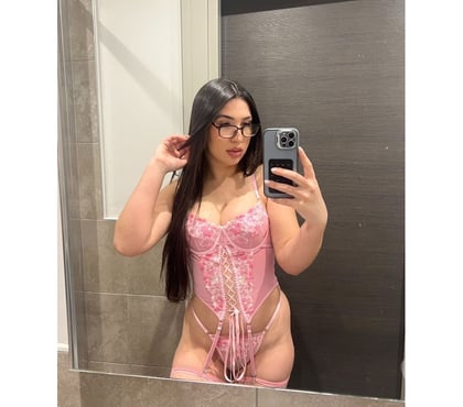 Escorts and Massages Preston City Centre Preston - Photos for ❤️‍🔥PRETTY ISIS🌹BRUNETTE🔞PARTY💋NAUGHTY