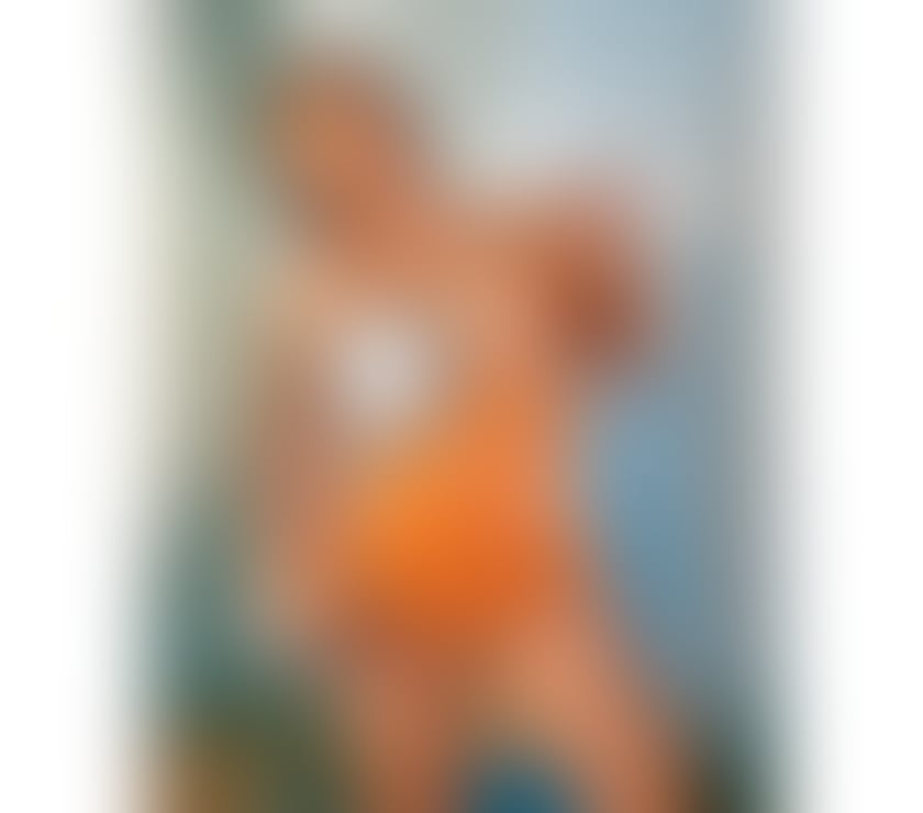 Photos for ITALYAN SEXY BOMSHELL