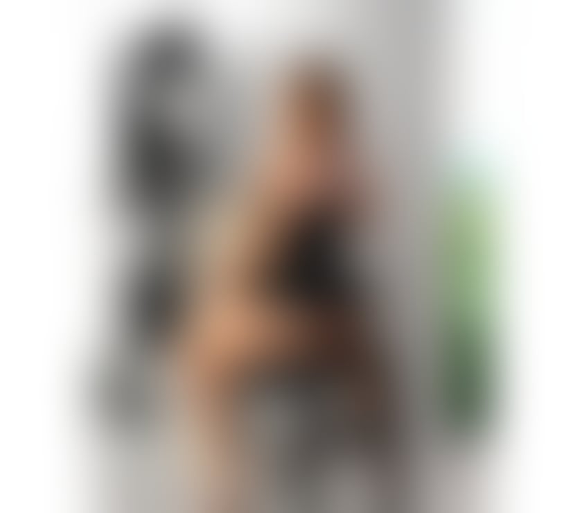 Escorts South Yorkshire Sheffield - Photos for ITALYAN SEXY BOMSHELL