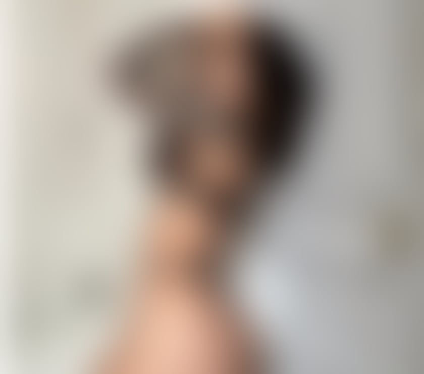 Escorts Lancashire Blackburn with Darwen - Photos for Chloe Spanish 🤩🤤🥰